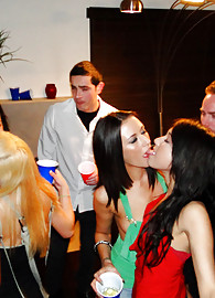 Haley Cummings Photo 7