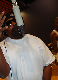 Monroe Valentino Photo 5