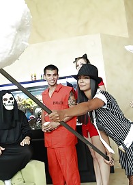 Adrianna Milano Photo 5