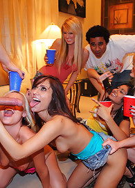 Jasmine Jolie Photo 14