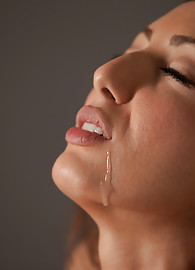 Angelica Saige Photo 15