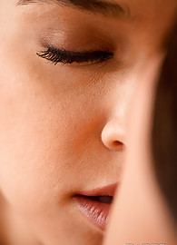 Adriana Luna Photo 14