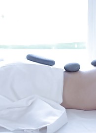 Karina White Photo 1