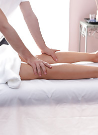 Samantha Saint Photo 2