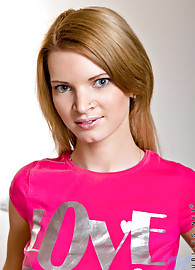 Reese Nubiles Photo 1