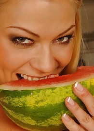 Adriana Malkova Photo 11