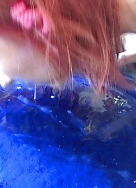 Angela Winter Photo 9