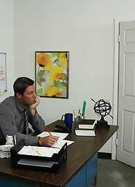 Danica Dillon Photo 3