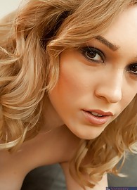 Lily LaBeau Photo 10