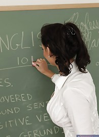 Phoenix Marie Photo 2