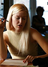 Sophie Moone Photo 5