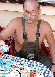 Debbie White Photo 3