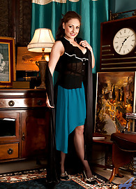 Sophia Delane Photo 6