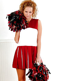 Raylene Richards Photo 1