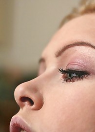 Sophie Moone Photo 2