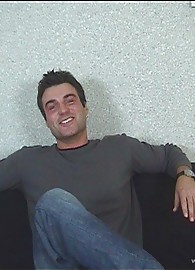 Yasmine Gold Photo 14