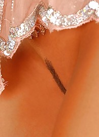 Stella Stevens Photo 7