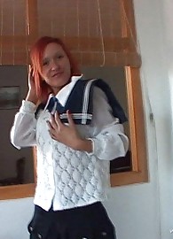 Angela Winter Photo 7