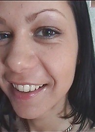 Angelina Crow Photo 13