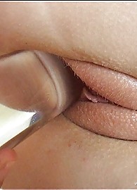 Angie Scott Photo 12