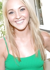 Ashley Stone Photo 1