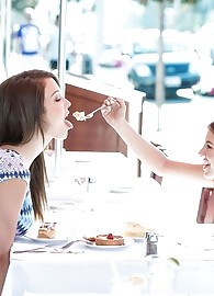 Malena Morgan Photo 3