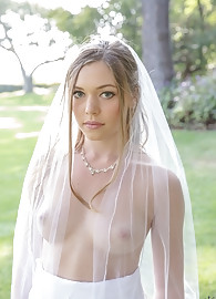 Bree Daniels Photo 7