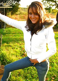 Annabelle Angel Photo 2