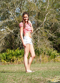 Annabelle Angel Photo 7