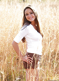 Annabelle Angel Photo 9