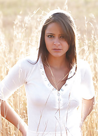 Annabelle Angel Photo 10