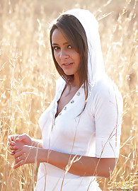 Annabelle Angel Photo 11