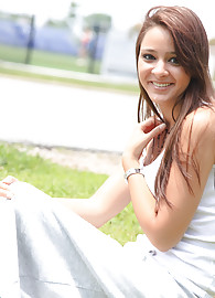 Annabelle Angel Photo 6