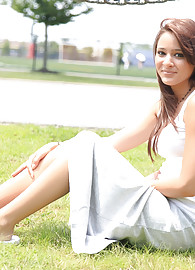 Annabelle Angel Photo 7