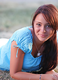 Annabelle Angel Photo 5