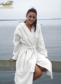 Annabelle Angel Photo 1