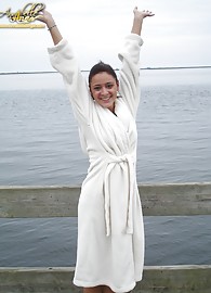 Annabelle Angel Photo 4