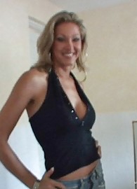 Caroline Cage Photo 5