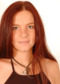 Evelyne Foxy Photo 2