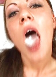 Gilda Roberts Photo 15