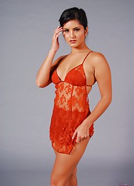 Sunny Leone Photo 11