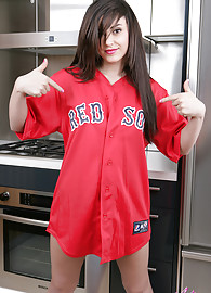 Autumn Riley Photo 7