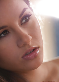 Shyla Jennings Photo 12