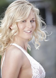 Laura Crystal Photo 6