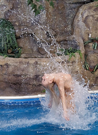 Zdenka Podkapova Photo 10