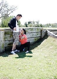 Jasmine Black Photo 10