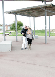 Krystal Swift Photo 5