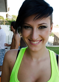 Nicoleta Emilie Photo 7