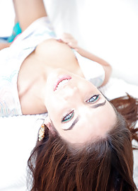 Tiffany Tyler Photo 7