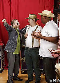 Britney Shannon Photo 4